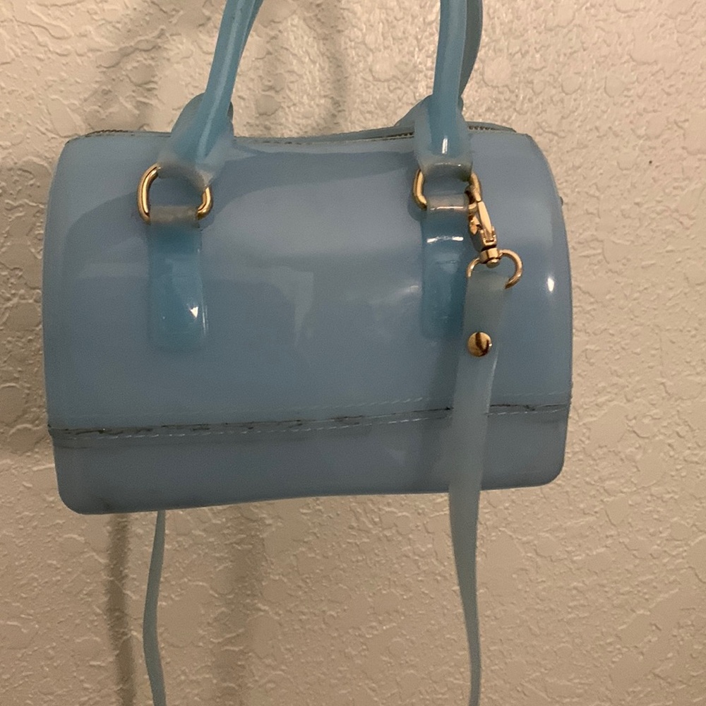 Light blue oval bag